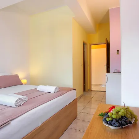 And With Parking Space Marina, Trogir - 5953 Guest house Marina
