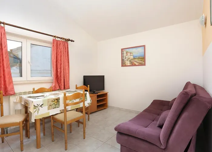 And With Parking Space Marina, Trogir - 5953 Casa de hóspedes 3*